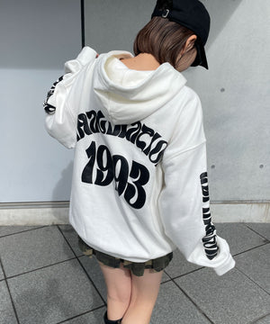 ホワイト 　モデル:155cm F着用