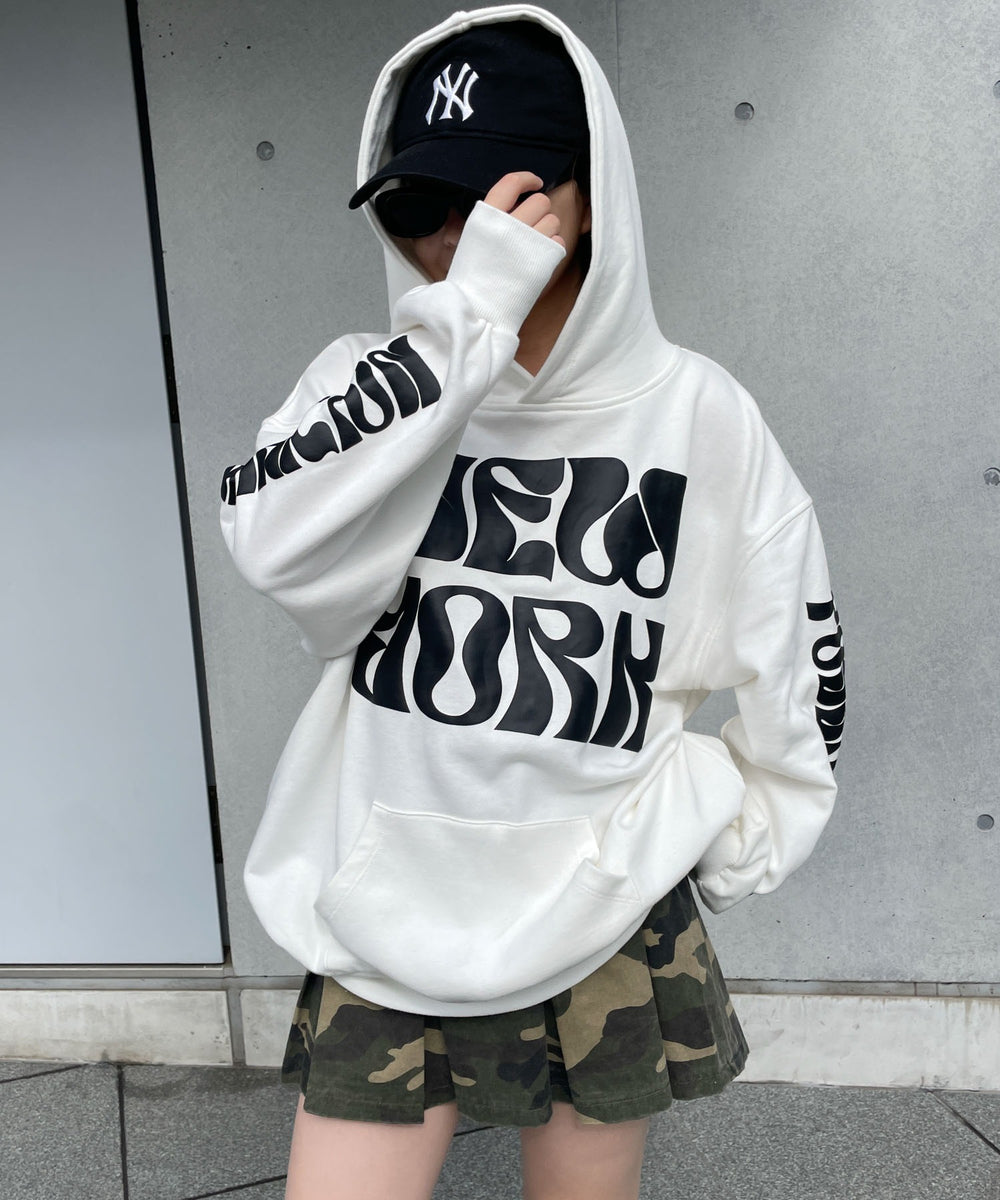 ホワイト 　モデル:155cm F着用