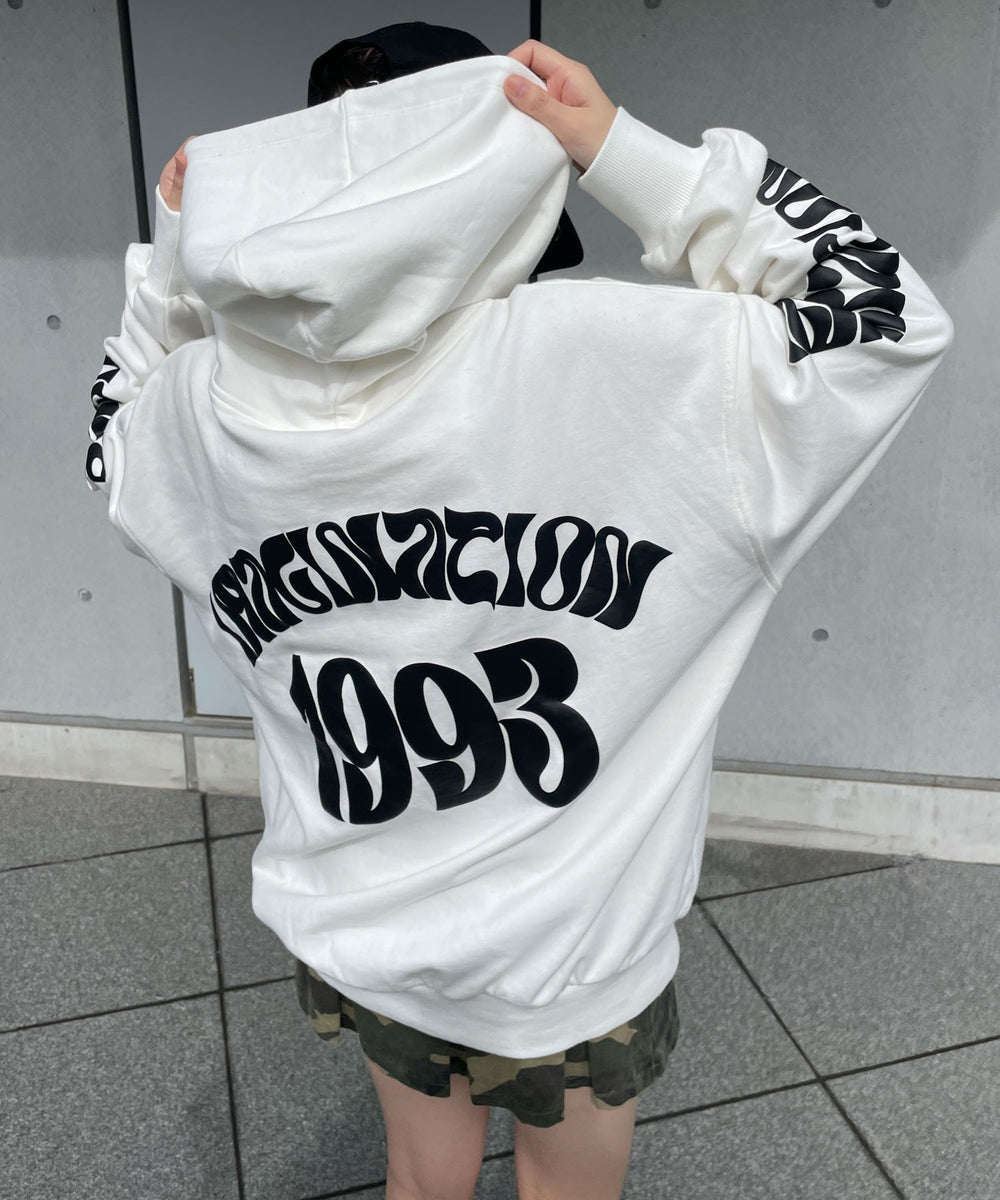 ホワイト 　モデル:155cm F着用