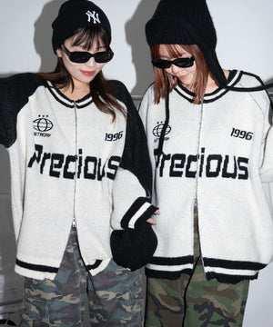 ホワイトアイボリー　モデル:155cm F着用