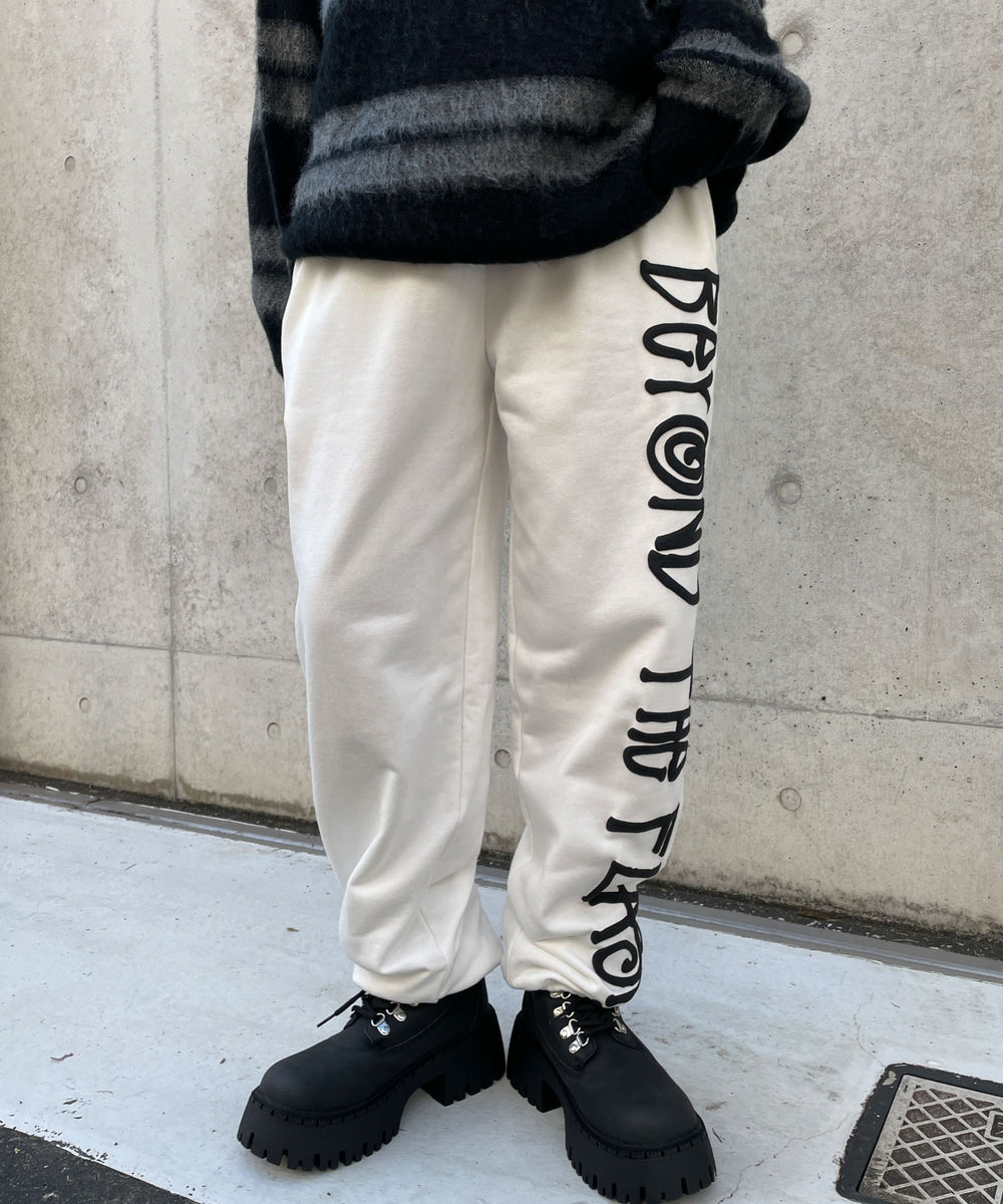 ホワイト  モデル：155cm F着用