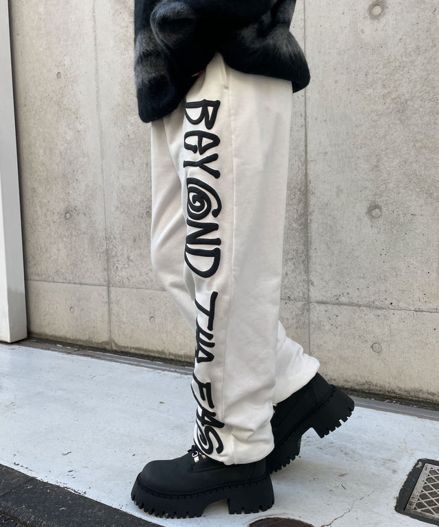 ホワイト  モデル：155cm F着用