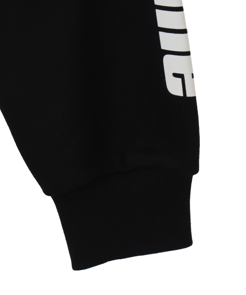 スターナンバリングショートスウェット