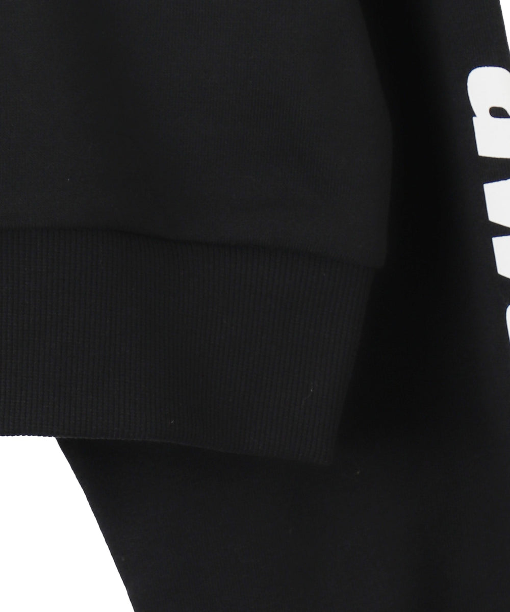 スターナンバリングショートスウェット