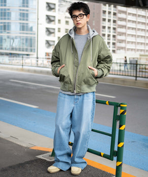 カーキ モデル：180cm L着用