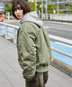 カーキ モデル：160cm L着用