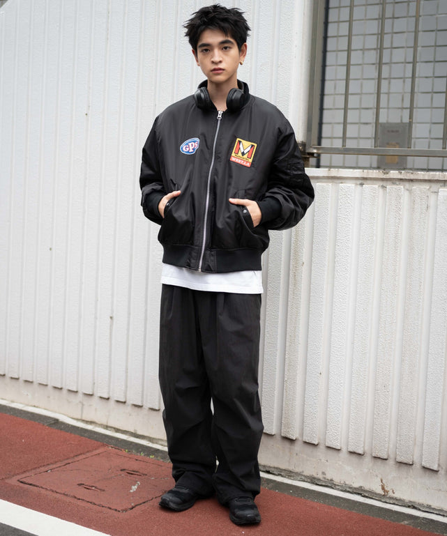 ブラック モデル：180cm L着用