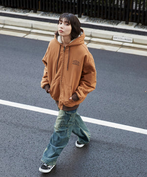 ブラウン モデル：160cm L着用