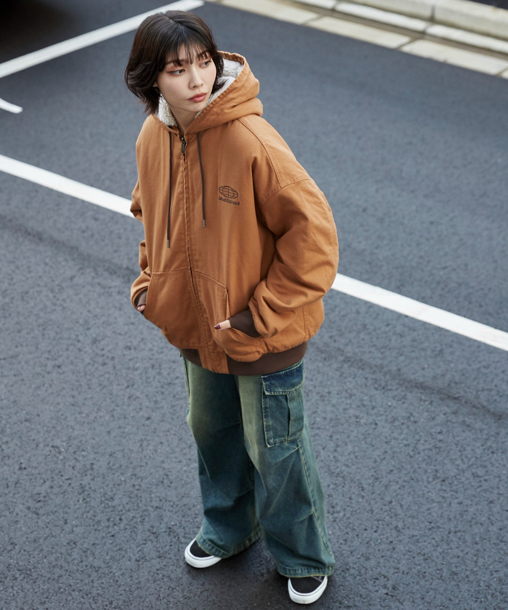 ブラウン モデル：160cm L着用