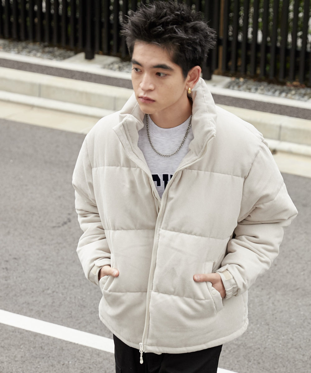 Lベージュ モデル：180cm L着用