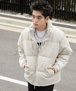 Lベージュ モデル：180cm L着用