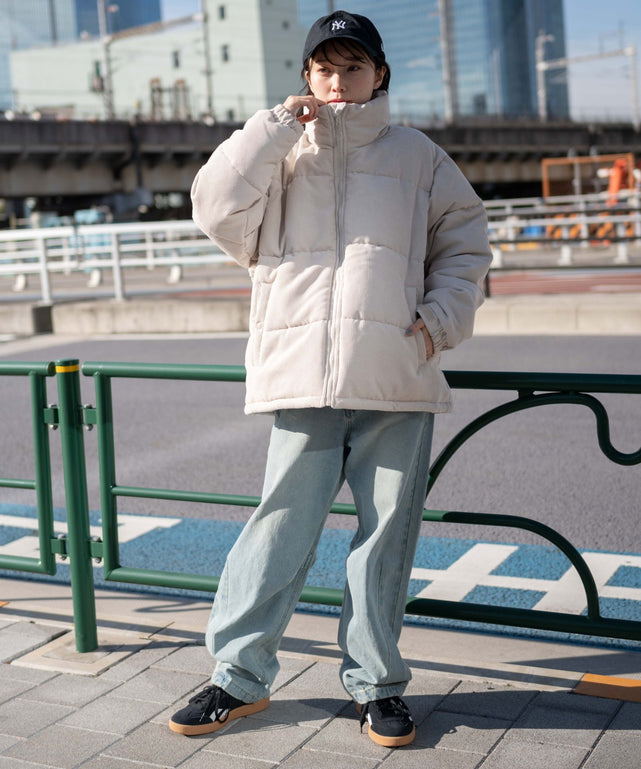 Lベージュ モデル：161cm M着用