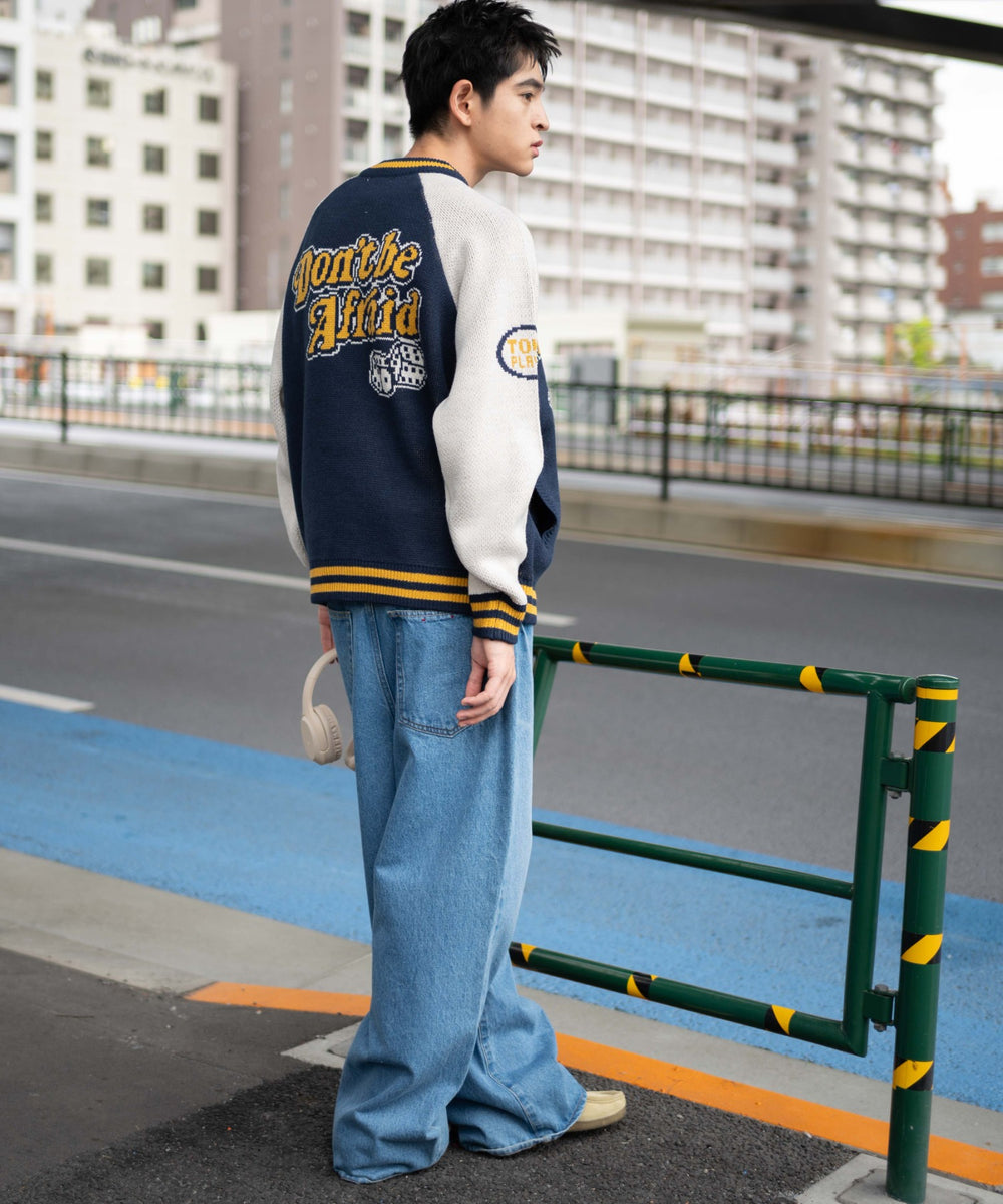 ネイビー モデル：180cm L着用