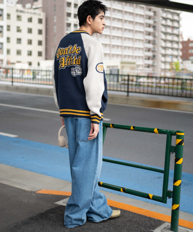 ネイビー モデル：180cm L着用