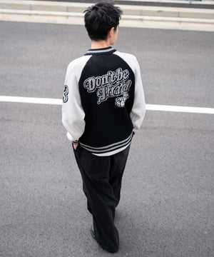 ブラック モデル：180cm L着用