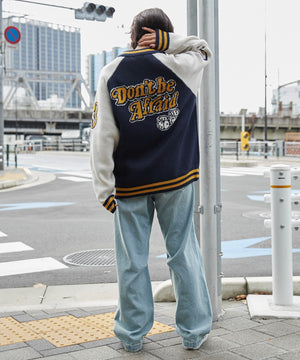 ネイビー モデル：160cm L着用