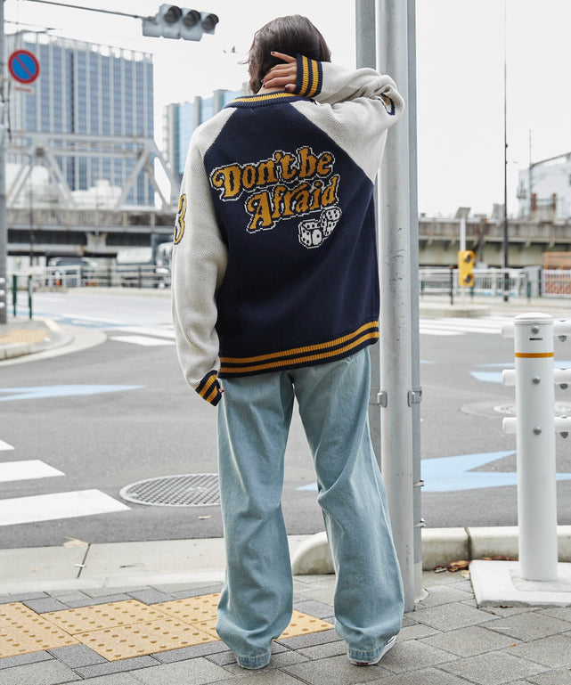 ネイビー モデル：160cm L着用