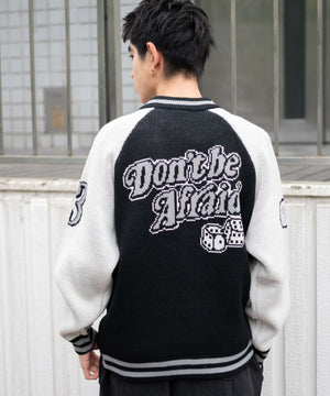 ブラック モデル：180cm L着用