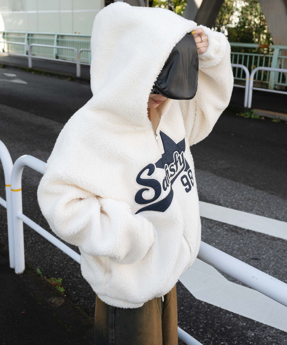 ホワイトアイボリー　モデル:155cm F着用