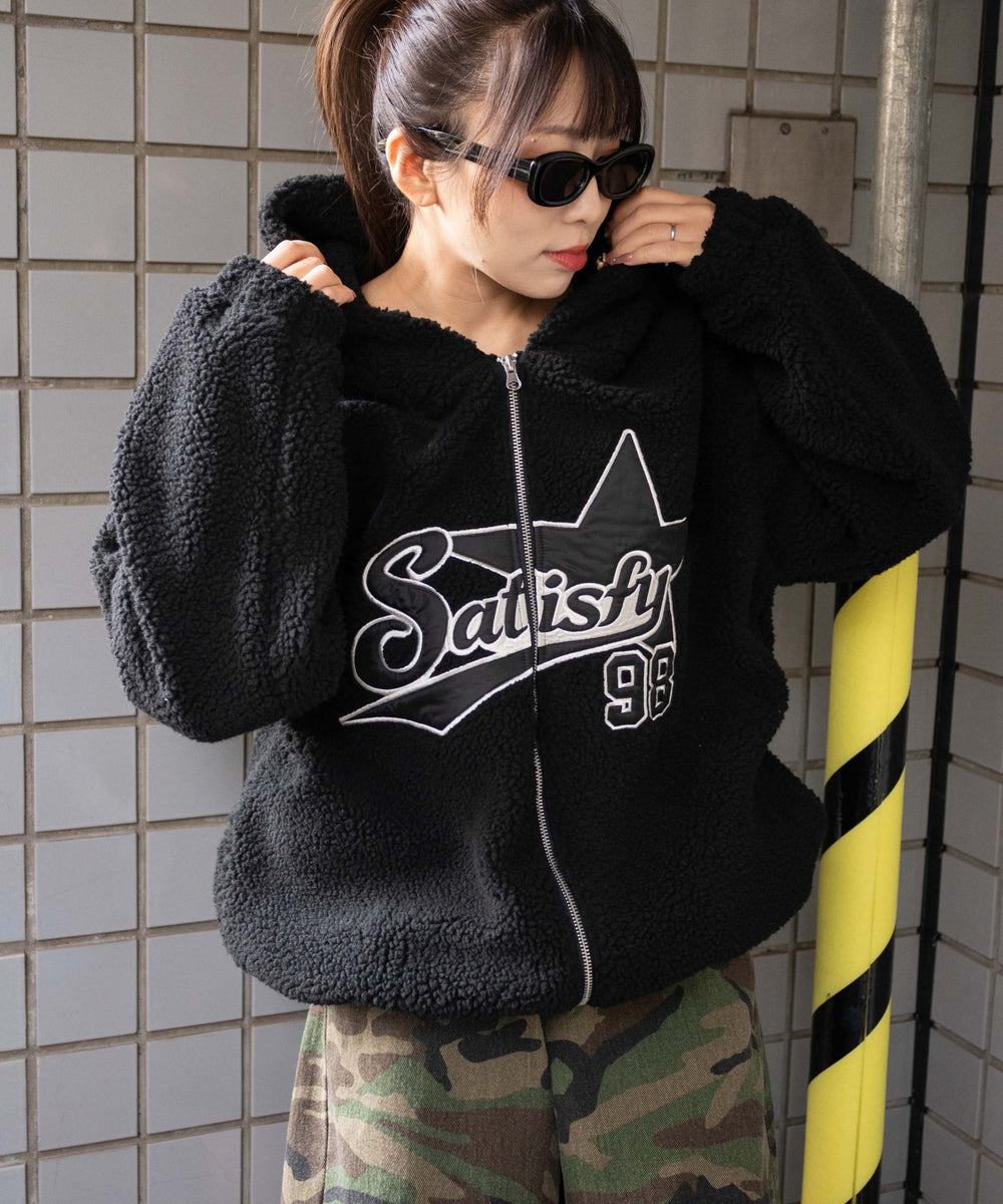 ブラック　モデル:155cm F着用