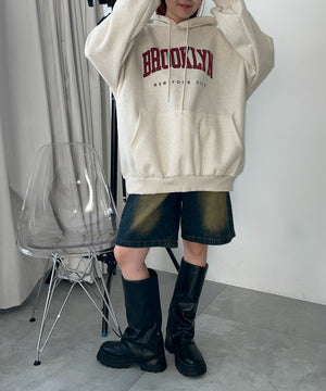 オートミール　モデル:155cm F着用