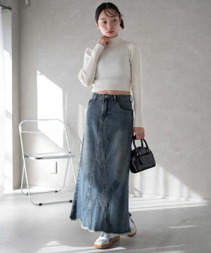 オフホワイト モデル：161cm F着用