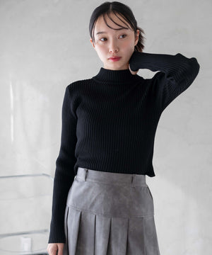 ブラック モデル：161cm F着用