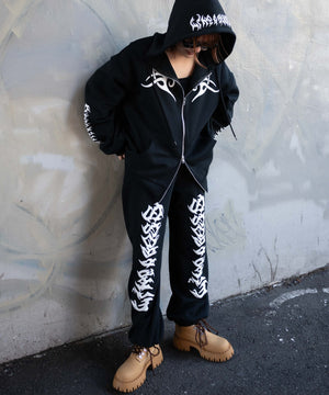 ブラック モデル：155cm F着用