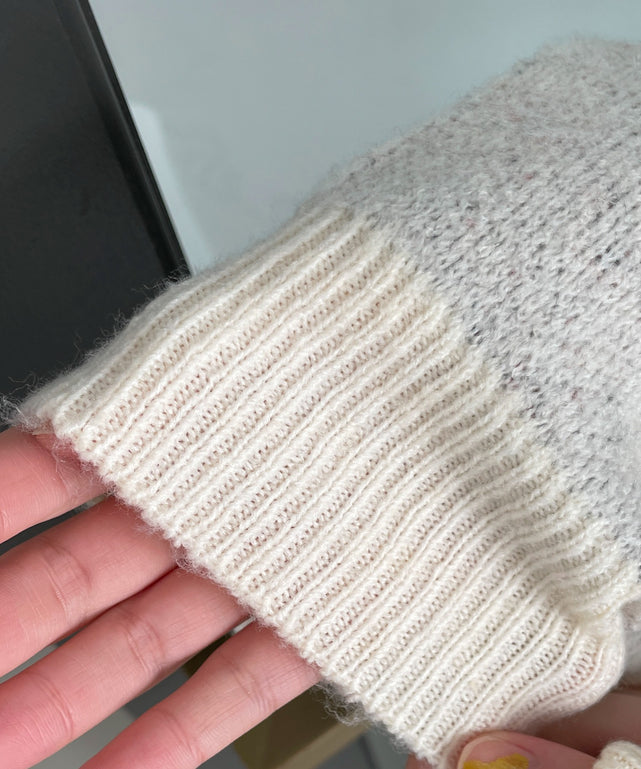 ファニーグラフィックフラッフィーニットプルオーバー