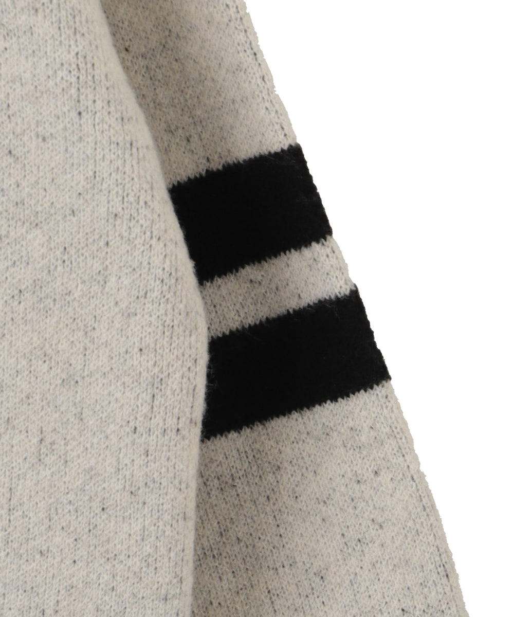 ファニーグラフィックフラッフィーニットプルオーバー