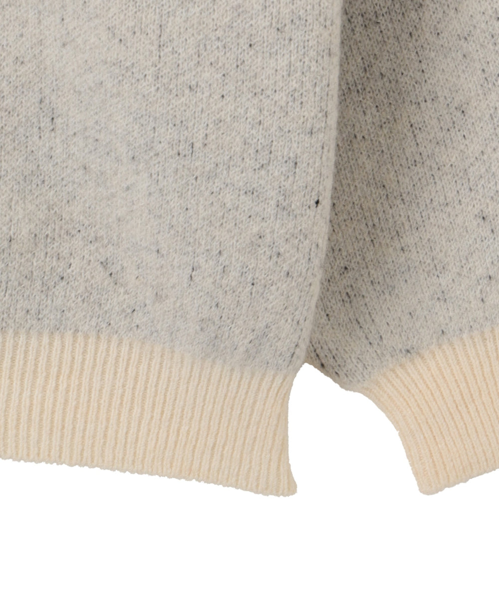 ファニーグラフィックフラッフィーニットプルオーバー