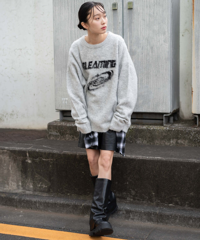 グレー モデル：161cm L着用