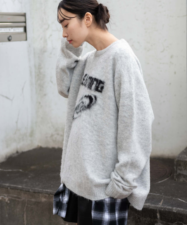 グレー モデル：161cm L着用