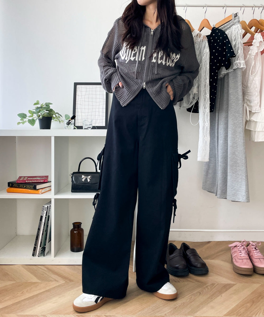 ブラック モデル：158cm M着用