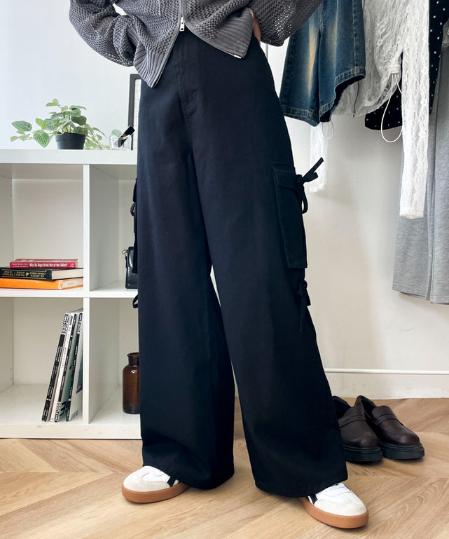 ブラック モデル：158cm M着用