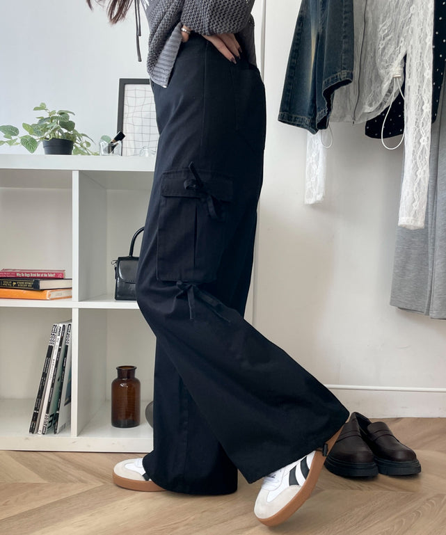 ブラック モデル：158cm M着用