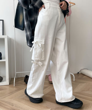 ホワイトアイボリー モデル：158cm M着用