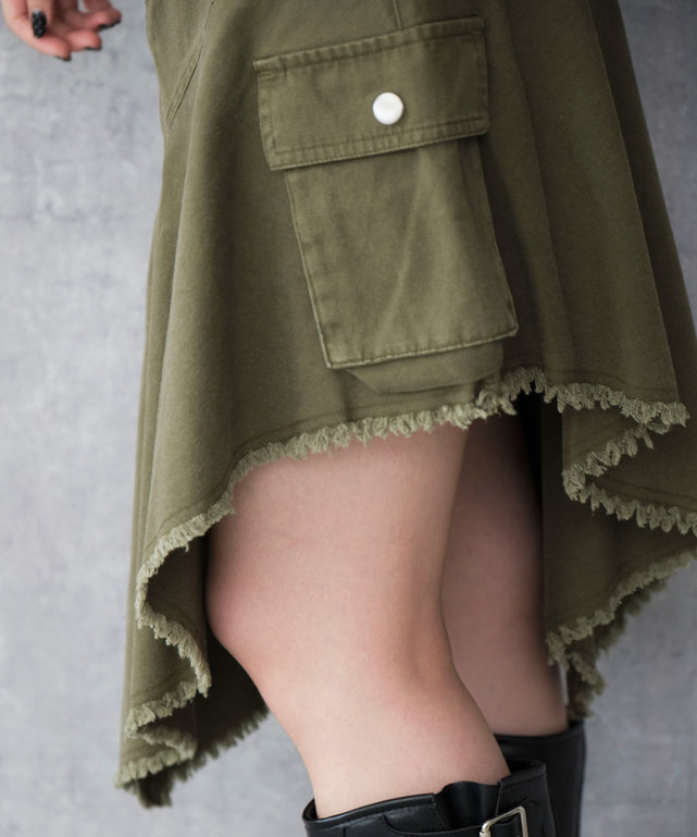 カーゴイレヘムミドルスカート