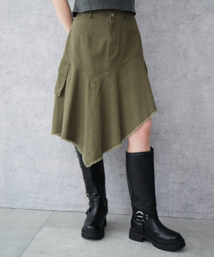 カーキ モデル：159cm F着用