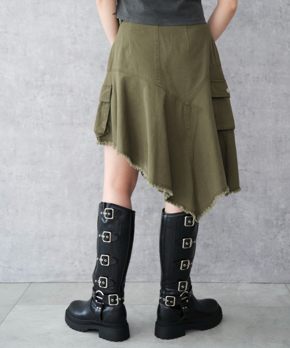 カーキ モデル：159cm F着用