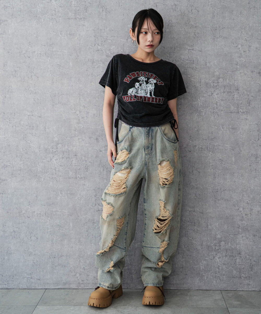 デニム淡加工 モデル：159cm M着用