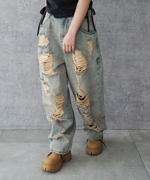 デニム淡加工 モデル：159cm M着用