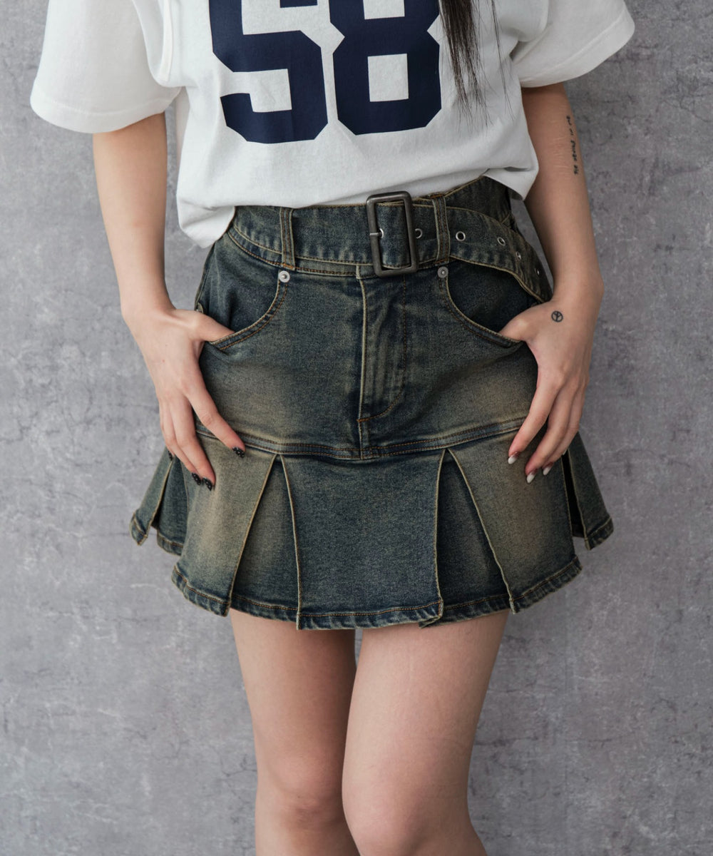 デニム濃加工 モデル：159cm F着用