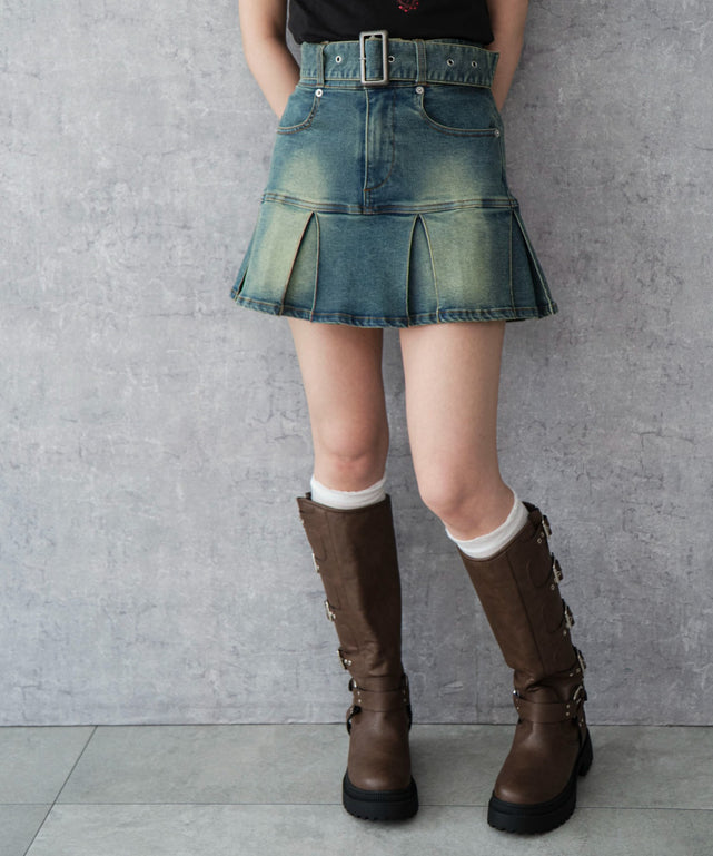 デニム中濃加工 モデル：159cm F着用