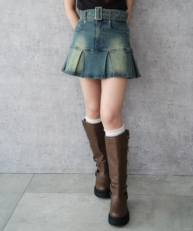 デニム中濃加工 モデル：159cm F着用