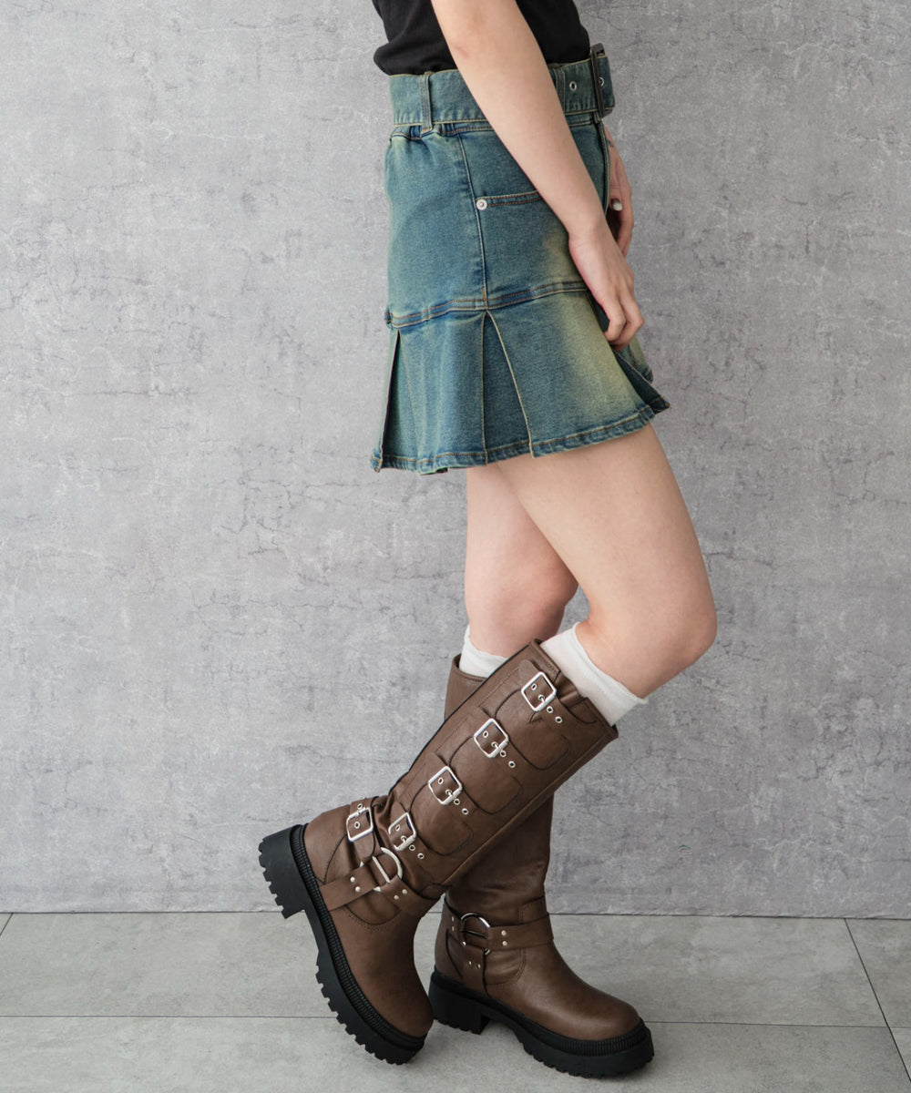 デニム中濃加工 モデル：159cm F着用