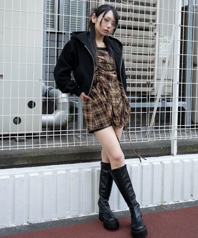 ブラウンチェック１　モデル：159cm F着用