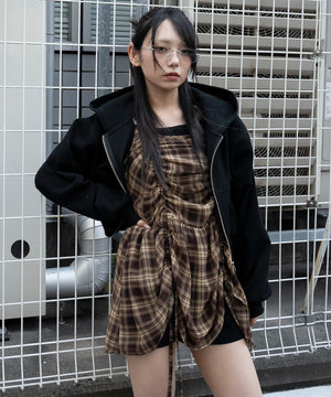 ブラウンチェック１　モデル：159cm F着用