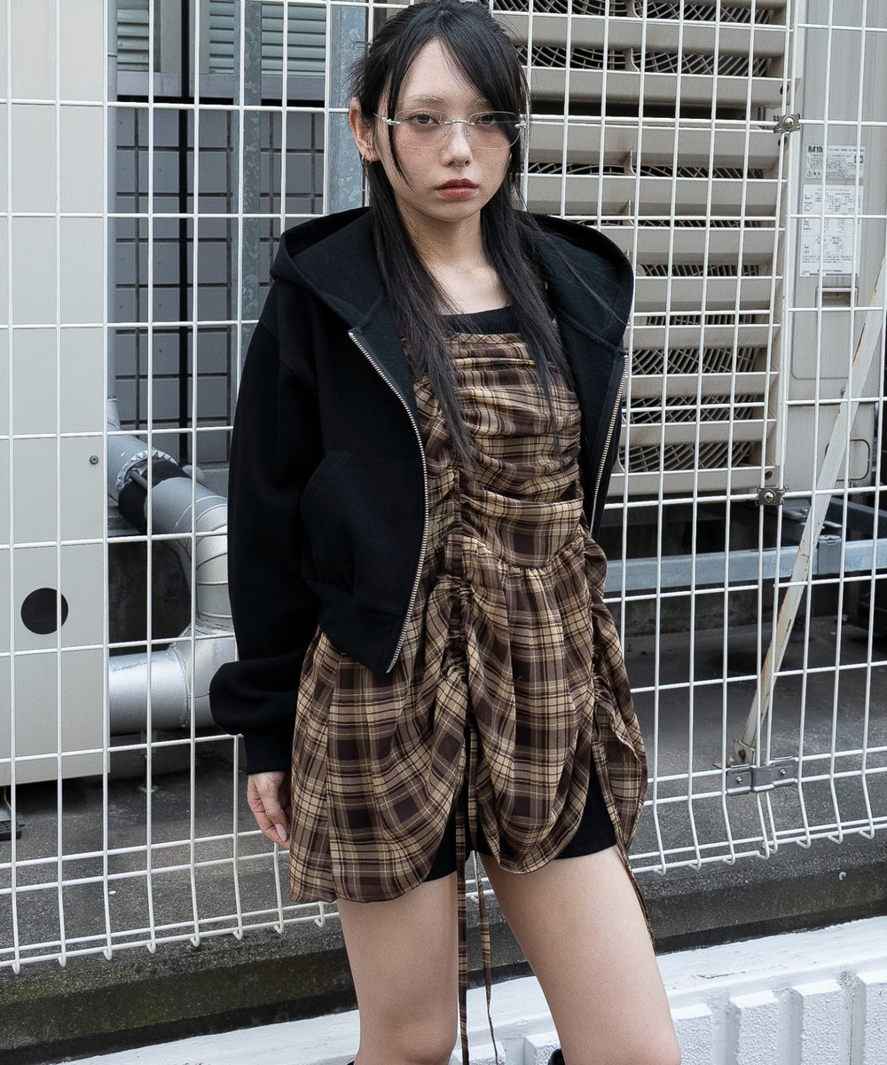ブラウンチェック１　モデル：159cm F着用