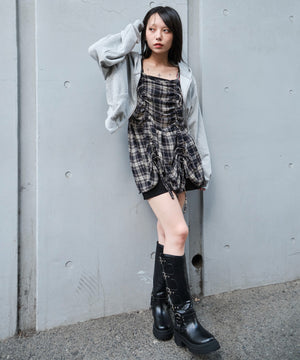 ブルーチェック1 モデル：159cm F着用